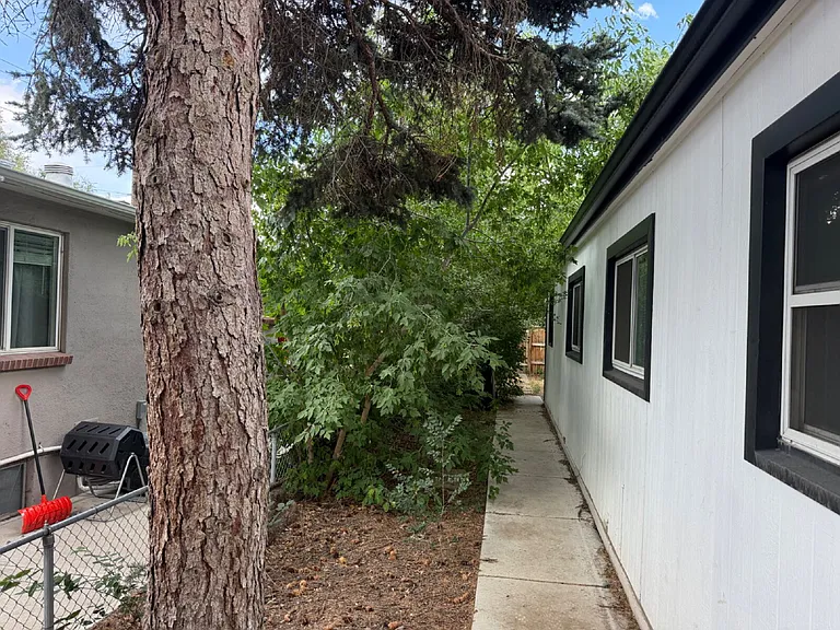 2910 S Delaware St — Photo 18