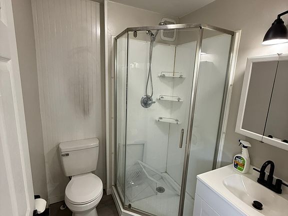 5th image of 1897 Clarke Dr #11385023