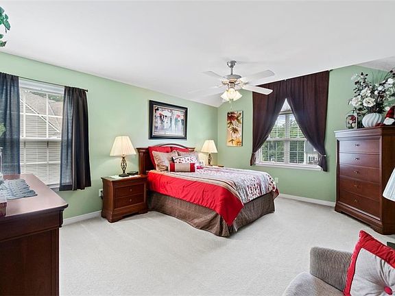 5th image of 7490 Gold Coast Ln