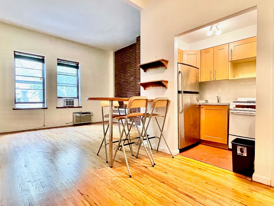1st image of 118 W 78th St #3A
