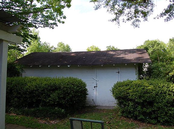 Shed