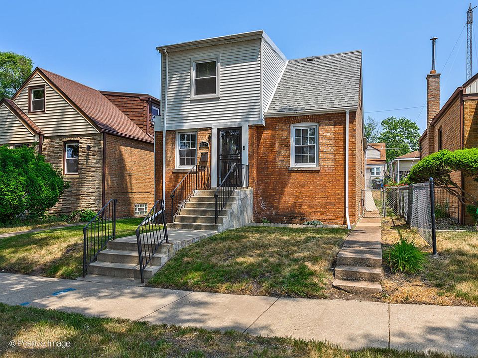 1st image of 9137 S Paxton Ave