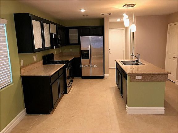 5th image of 4781 Frankfurt Ct