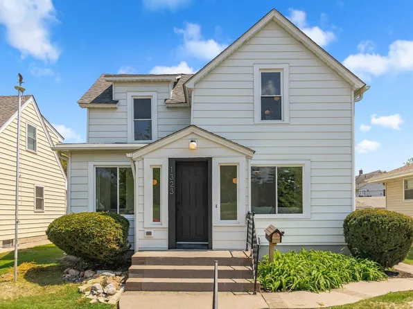 1323 Pierce St NE, Minneapolis, MN 55413