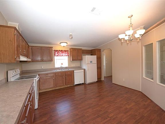 2nd image of 5255 Starline Dr