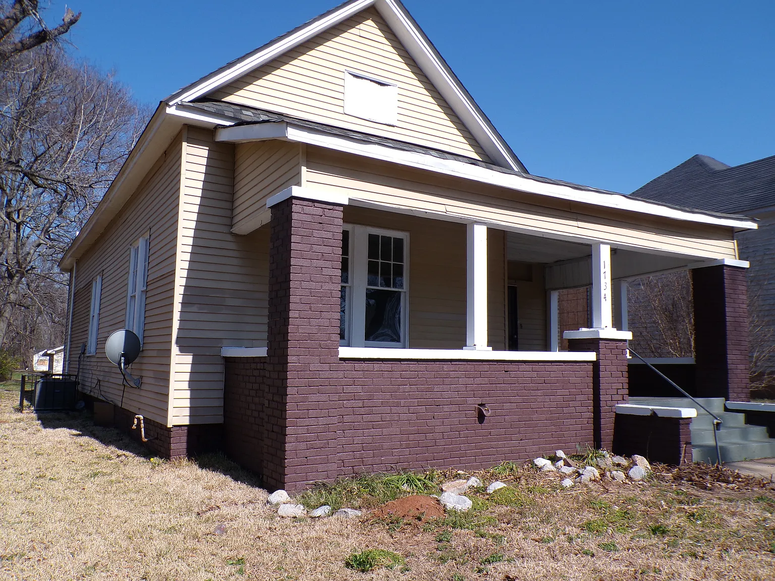 1734 Lee Avenue Southwest - 1 — Photo 3