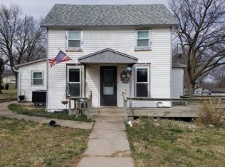 401 May St, Odell, NE 68415