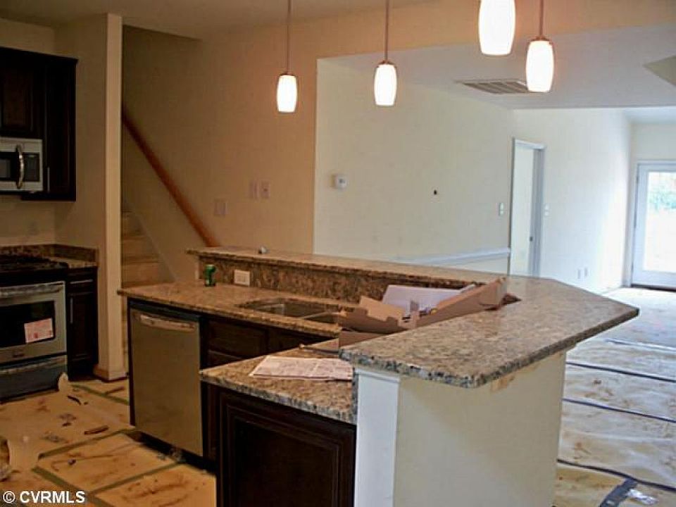 2nd image of 7844 Marshall Arch Dr
