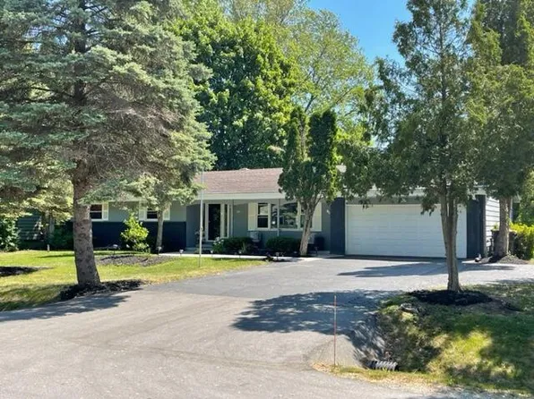 8286 North 50th STREET, Brown Deer, WI 53223