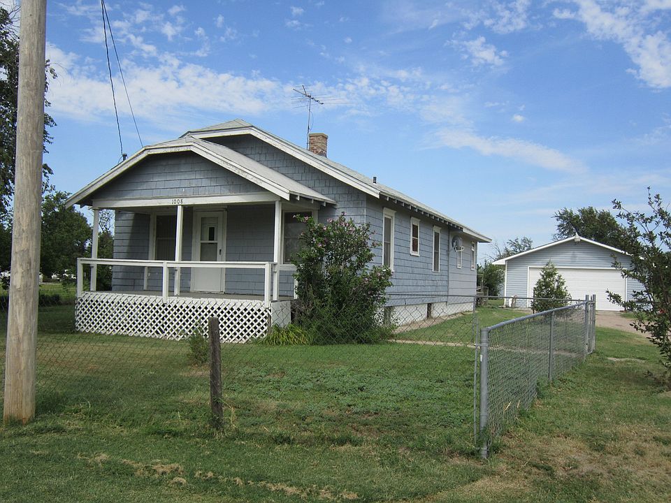 1st image of 1008 Virginia St