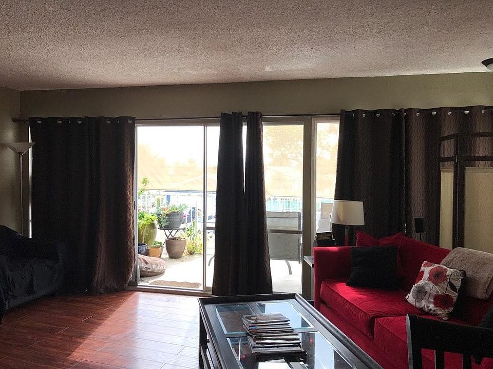 1st image of 2068 Dawson Ave