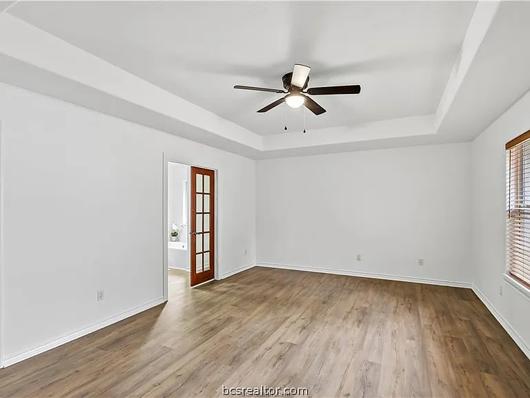 5310 Draycott Ct — Photo 22