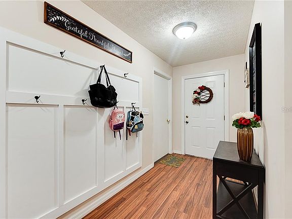 2nd image of 8109 Heavens Bend Ln