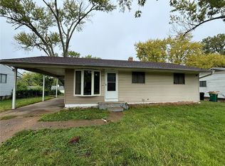 10725 Spring Garden Dr, Saint Louis, MO 63137