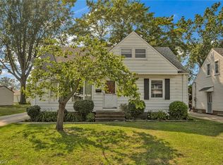 396 High Tee St, Willowick, OH 44095