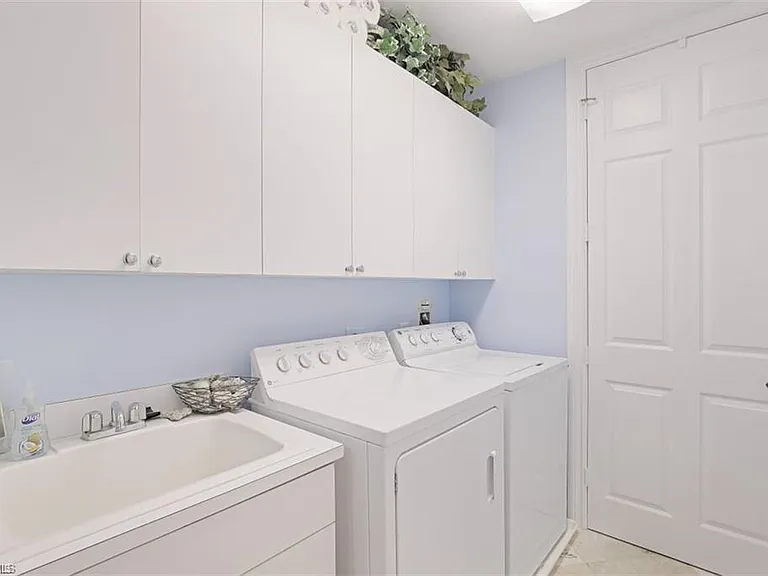 400 Flagship Dr #1206 — Photo 18