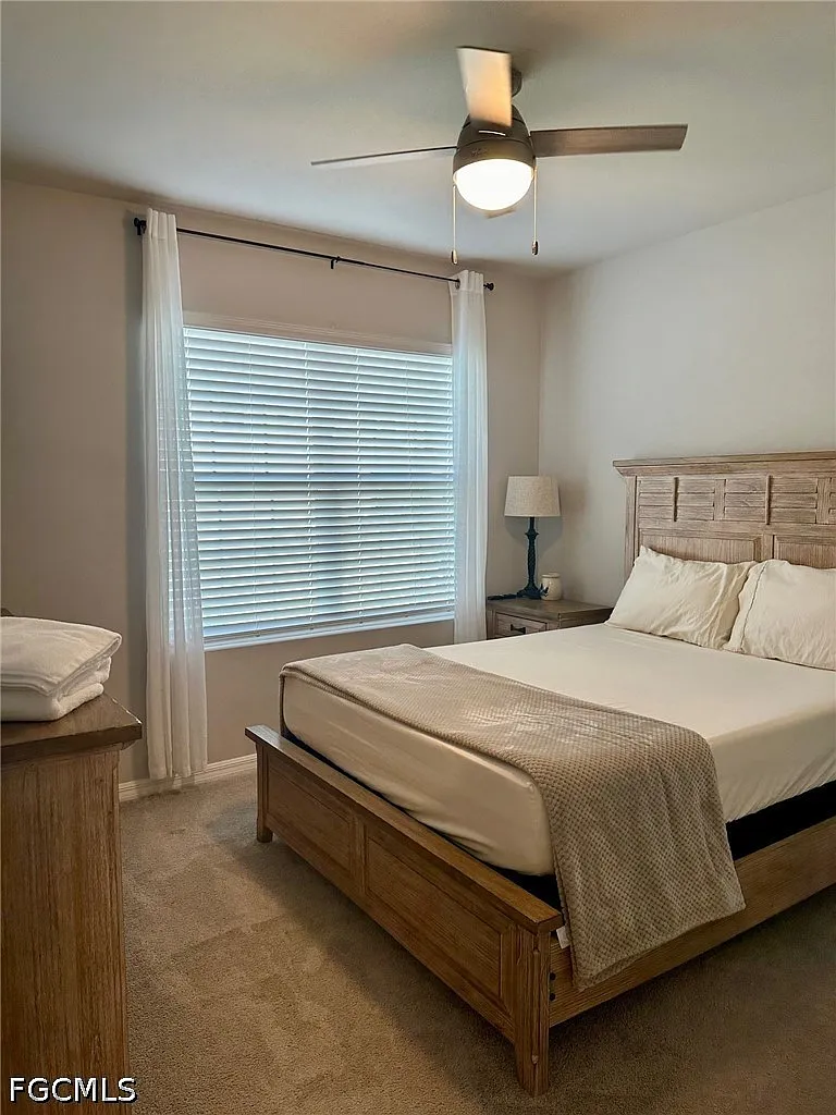 3 bed, 2.0 bath, 1671 sqft, $2,200 — Photo 2