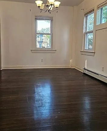 5th image of 1021 Harrison Ave #1