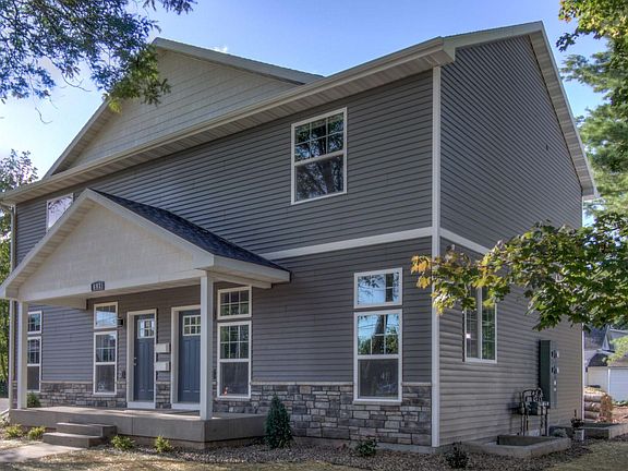 2nd image of 302 12th Ave W Unit 2