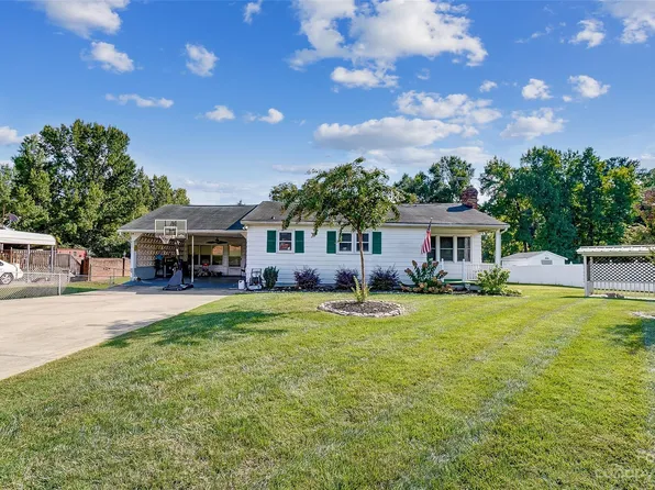 604 E Georgia Ave, Bessemer City, NC 28016