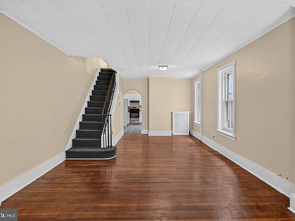 5th image of 47 Liberty St