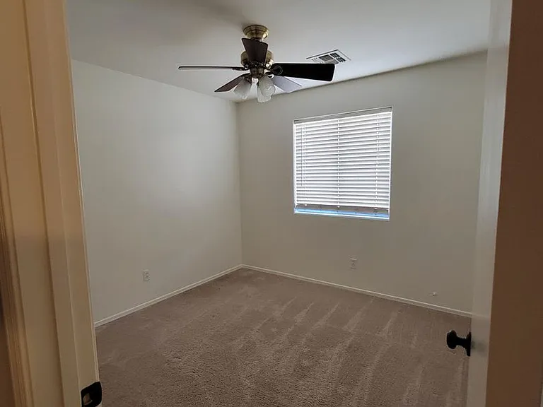 14862 W Aster Dr — Photo 11