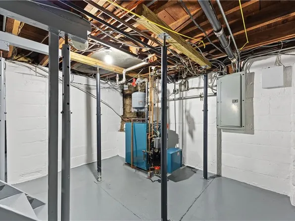 3710 Avenue P image 25 of 40