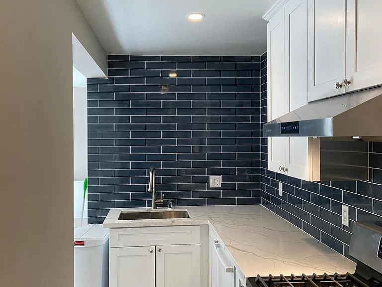 2088 Bush St — Photo 21