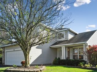 342 Lincoln Dr, Bartlett, IL 60103