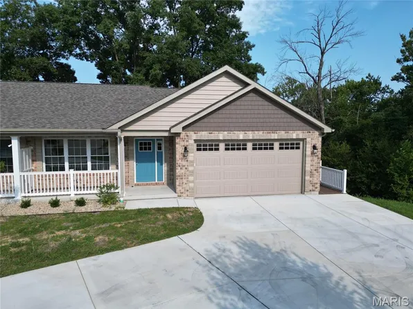 302 Anthony Cir, House Springs, MO 63051