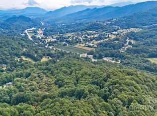 9999 Flowing Brook Ln LOT 7, Waynesville, NC 28786