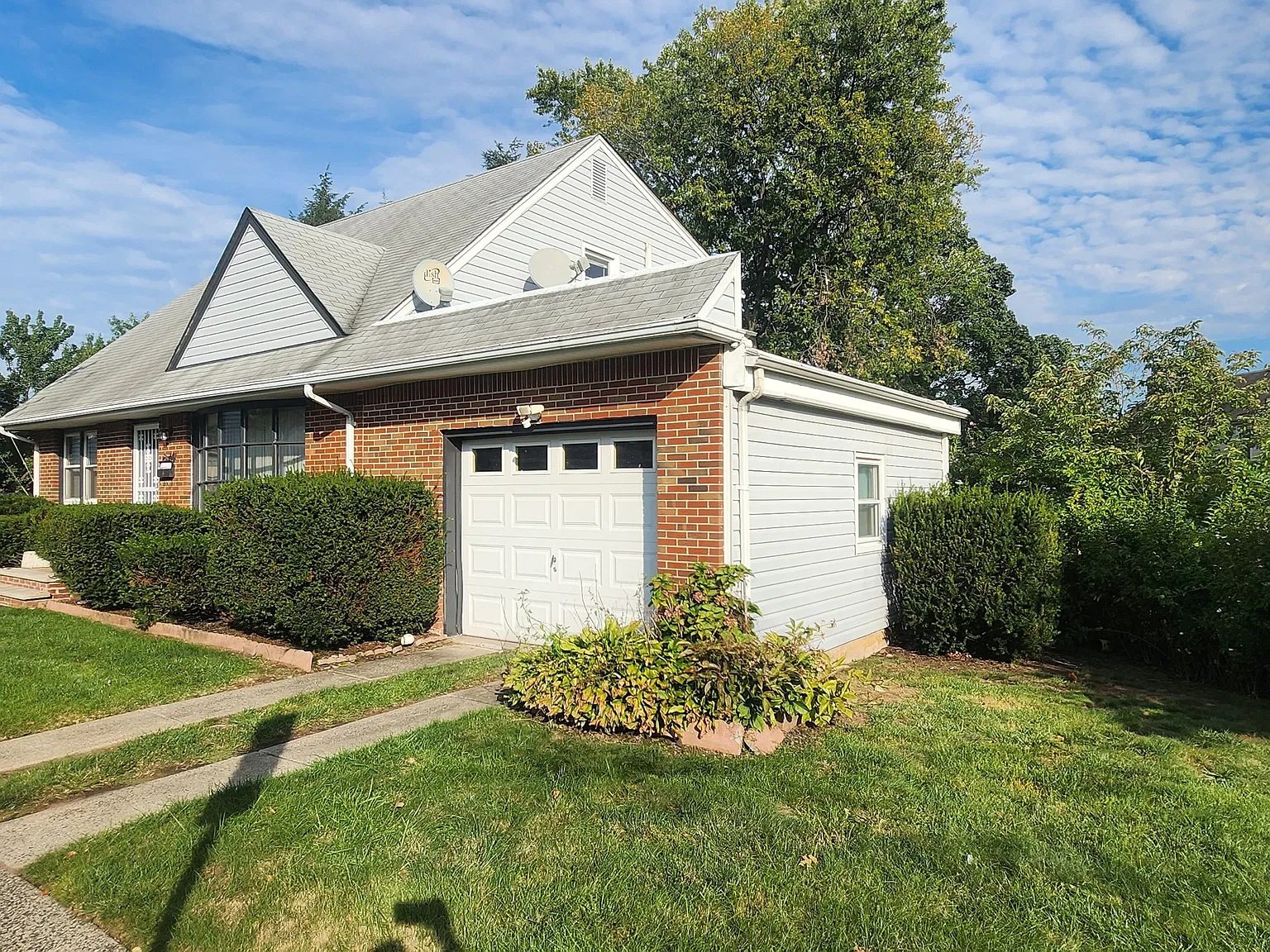 80 Marilyn Place - 1 — Photo 4