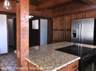 45 Crestview Pl, Spring Lake, NC 28390