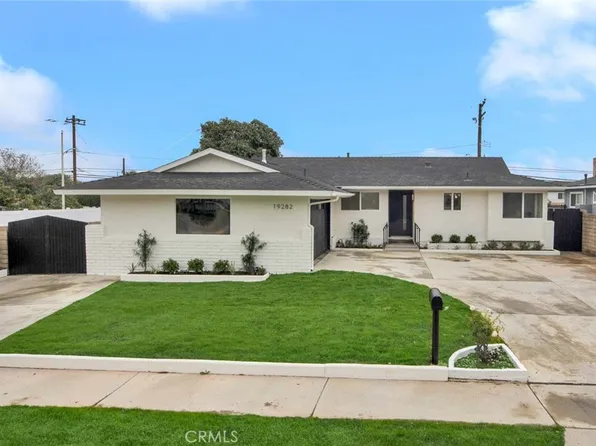 19282 Bethel Cir, Huntington Beach, CA 92646