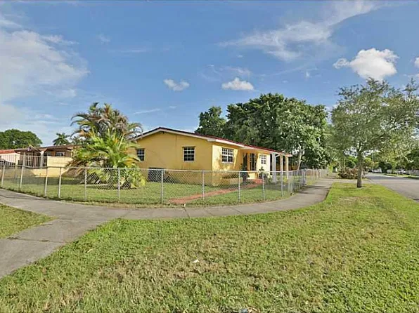 3195 W 10th Ave, Hialeah, FL 33012