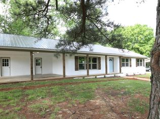 1601 Beckman Dr, Florence, AL 35630