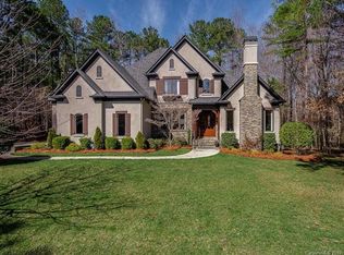 2322 Garden View Ln, Matthews, NC 28104