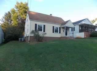 1136 Lindsay St, Lynchburg, VA 24502