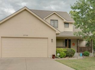 2708 SW Indian Hills Rd, Topeka, KS 66614