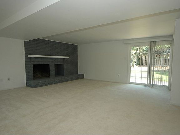 Recreation Room w/Fireplace