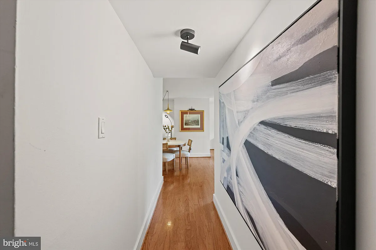 Building Photo - 4840 Macarthur Blvd NW #301