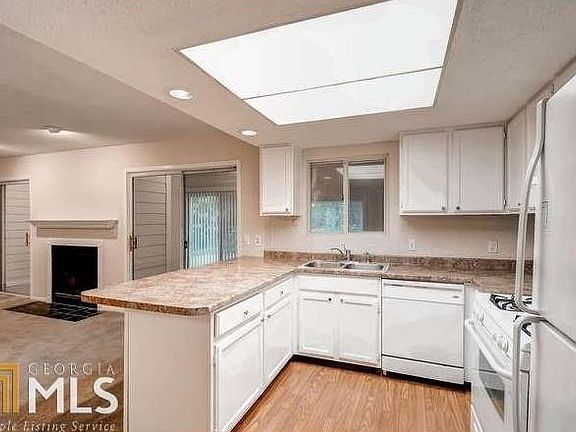 5th image of 43 Fair Haven Way SE #43