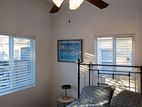 Ceiling fan