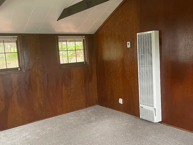 2295 Goodwin Ave — Photo 13