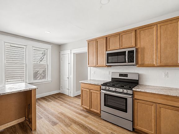 2nd image of 767 Prospect Ave Unit 1