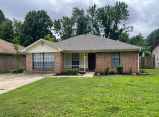 1609 Rushing Cir, Conway, AR 72032