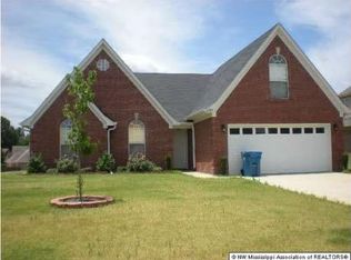 6787 Anna May Dr, Walls, MS 38680