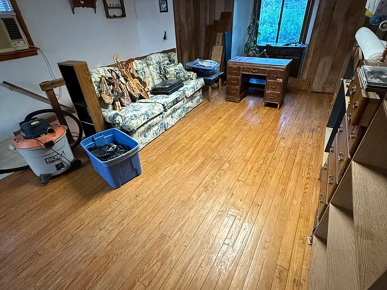 201 Eden Ave #A — Photo 1