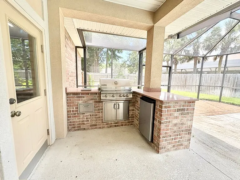 603 Buckeye Ct — Photo 46