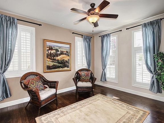5th image of 1340 Piper Pl